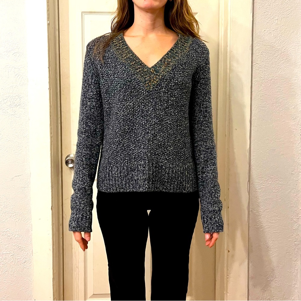 LIKE NEW Veronica Beard Dharma V Neck Pullover Sweater